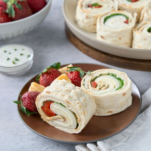 Member's Mark Sun-Dried Tomato Chicken Wrap Pinwheel Tray, priced