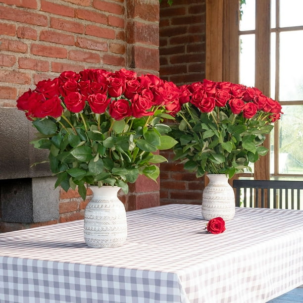 Member's Mark Ecuadorian Premium Roses, choose color variety and