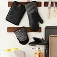 thumbnail image 2 of Member's Mark 4 -Pack Yarn Dyed Silicone Oven Mitt, Pot Holder, Mini Mitt Set, 2 of 5