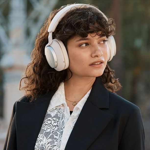 Bowers & Wilkins Px7 S2e Over-Ear Bluetooth Headphones - Samsclub.com