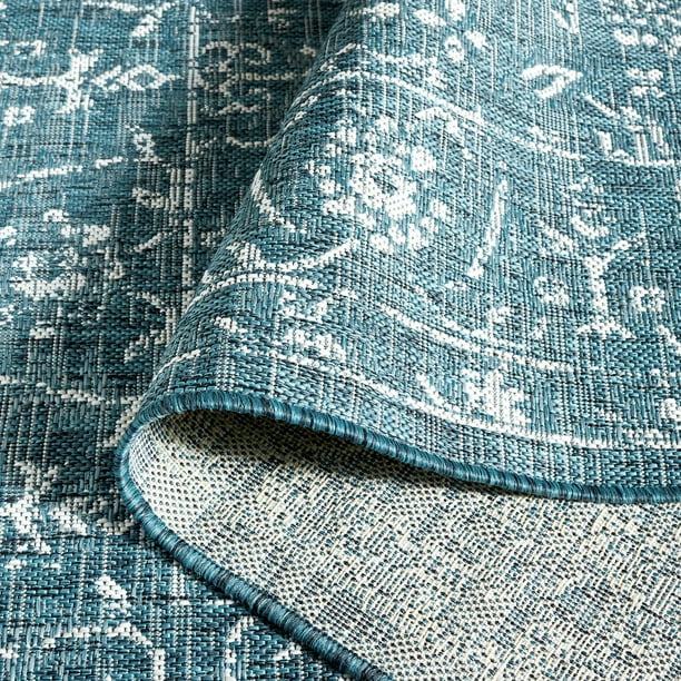 Safavieh Resort Indoor/Outdoor Rug Collection, 5' x 8' - Samsclub.com