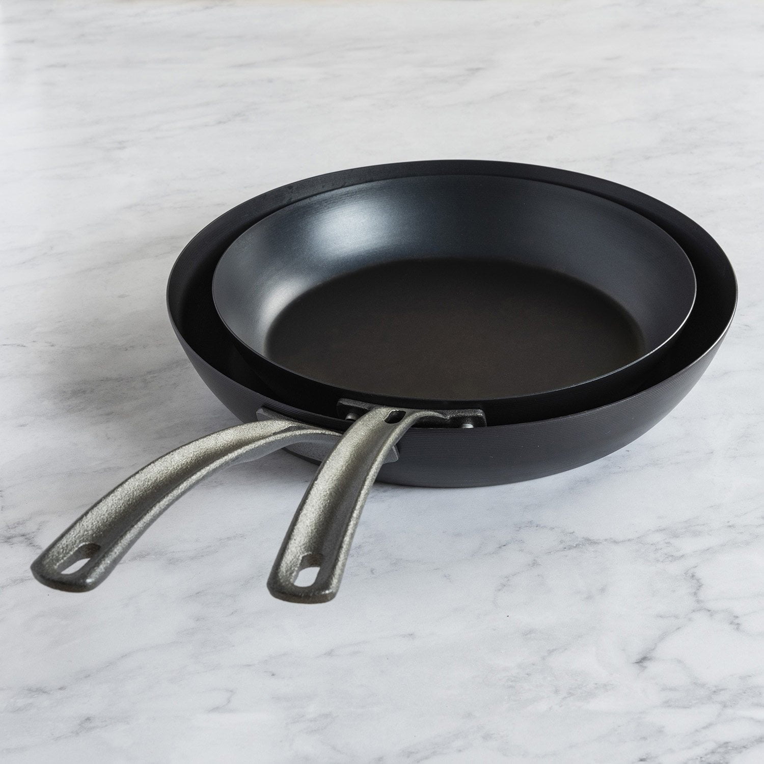Viking Blue Steel 2-Piece Carbon Steel Naturally Nonstick Fry Pan