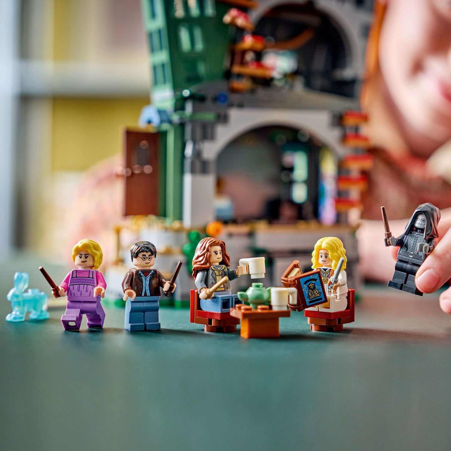❇ルナ❇ LEGO Harry Potter Luna Lovegood's House Building Set, 764 pc
