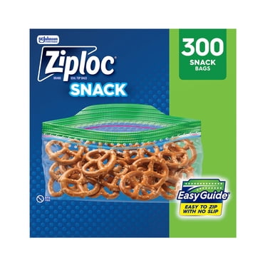 Ziploc Brand Snack Bags with EasyGuide Texture, Grip ’n Seal Technology, 300 ct.