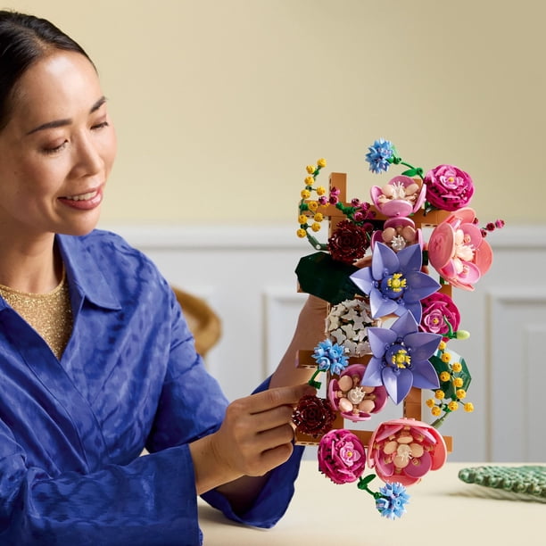 LEGO Botanicals Flower Wall Home Décor, 879 pc. - Samsclub.com
