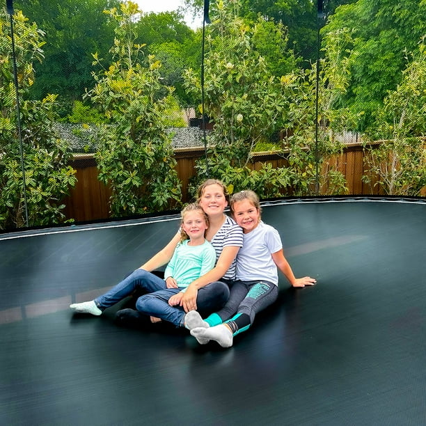 Springfree 12' x 19' Jumbo Oval Trampoline Bundle - Samsclub.com