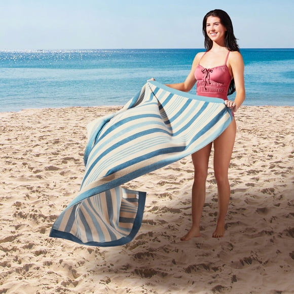 Member's Mark 2-Pack Adult Sand-Friendly Beach Towels, 40" x 72"