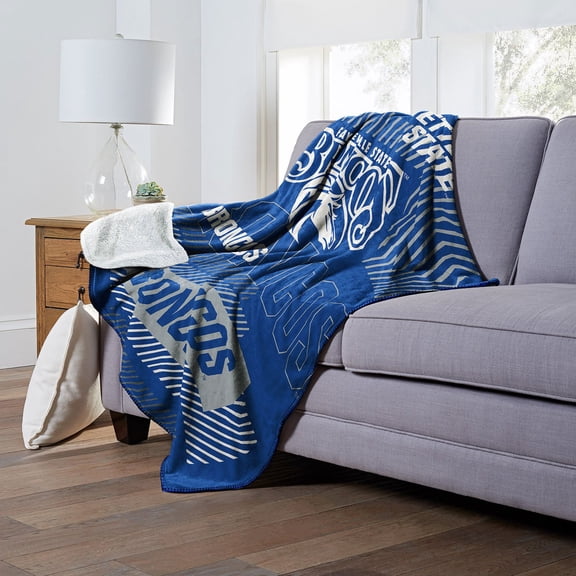 Officially Licensed NCAA Cloud Throw Blanket with Sherpa Back, 60" x 70"
