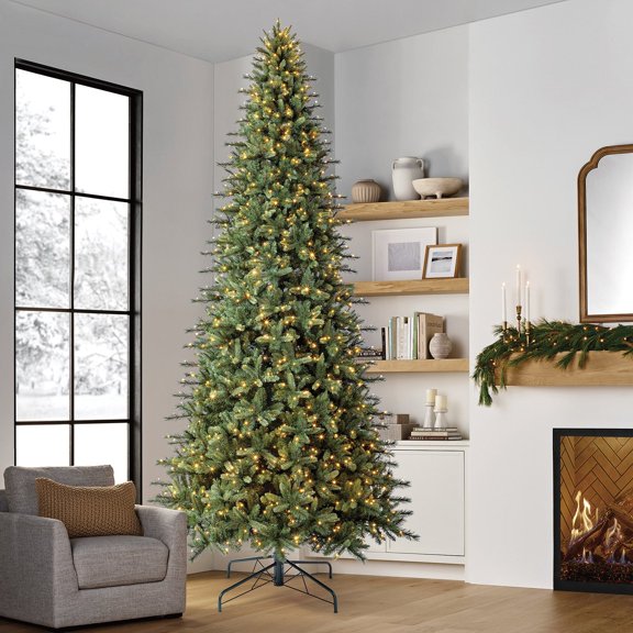 Member's Mark 12' Augusta Pine Pre-Lit Christmas Tree