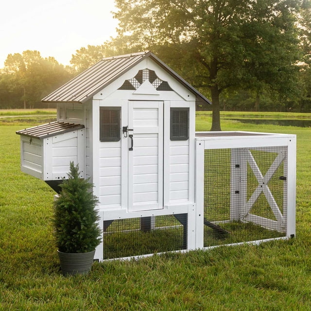 Backyard Discovery Sweetwater Cedar Wooden Chicken Coop with Run, Nesting Box, and Automatic Door