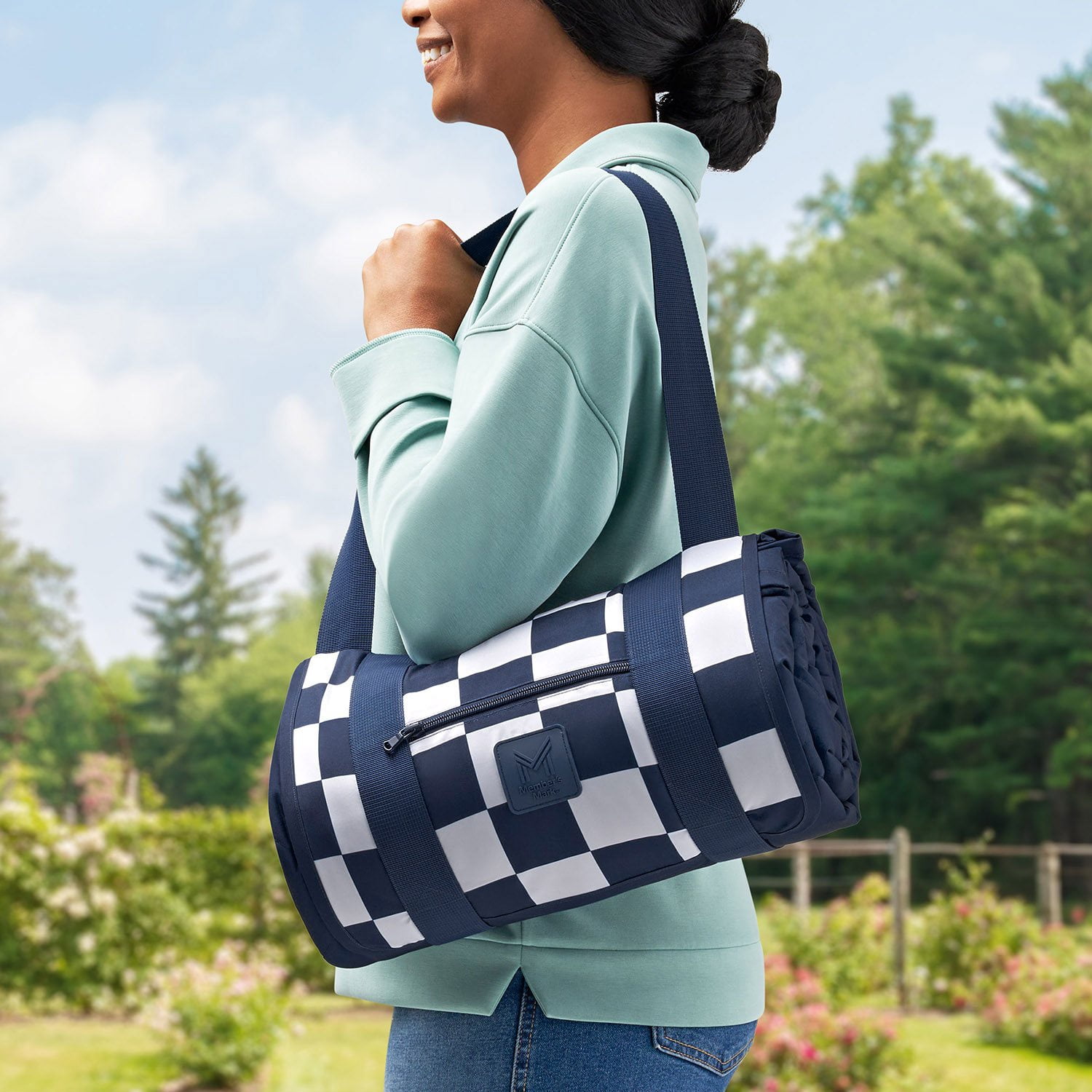 Member's Mark 80" x 80" Outdoor Blanket