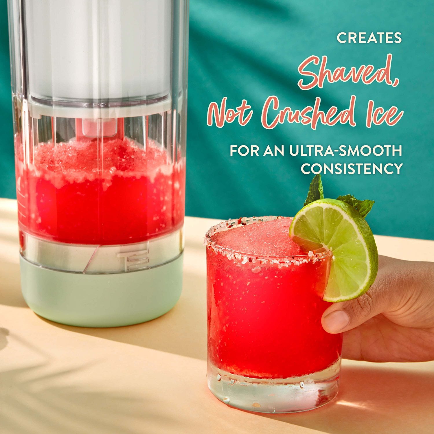 Margaritaville Maui On-the-Go Frozen Drink Machine and Portable Blender NEEDS CLEANING
