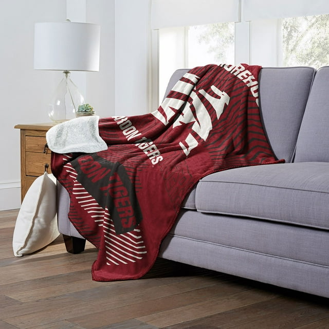 Officially Licensed NCAA Cloud Throw Blanket with Sherpa Back, 60" x 70"