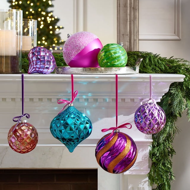 Member's Mark Oversized Shatterproof Ornaments, Set of 7