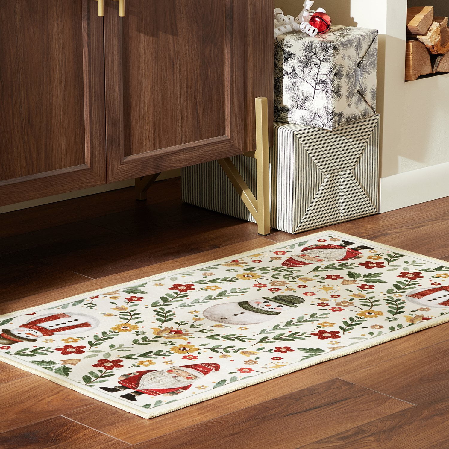 Frosty Bells Yale Haven Washable Recycled Holiday Area Rug