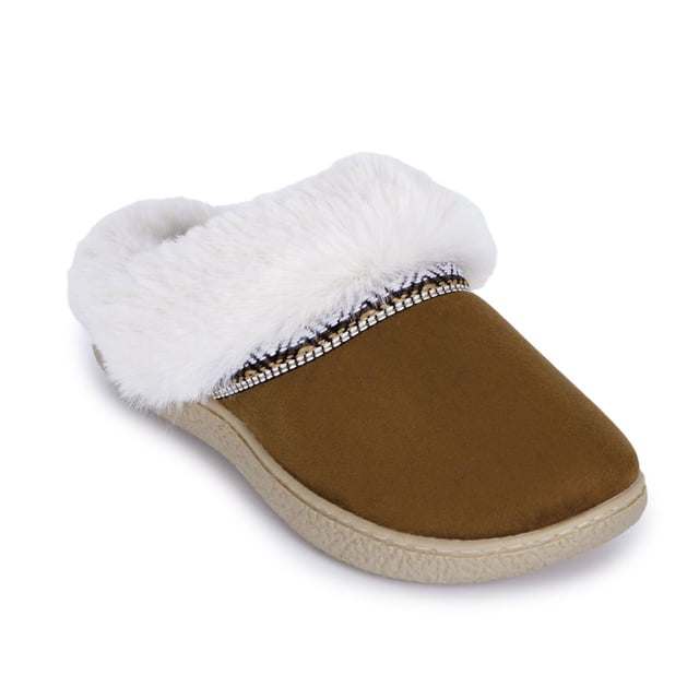 Isotoner Women's Classic Comfort Slipper