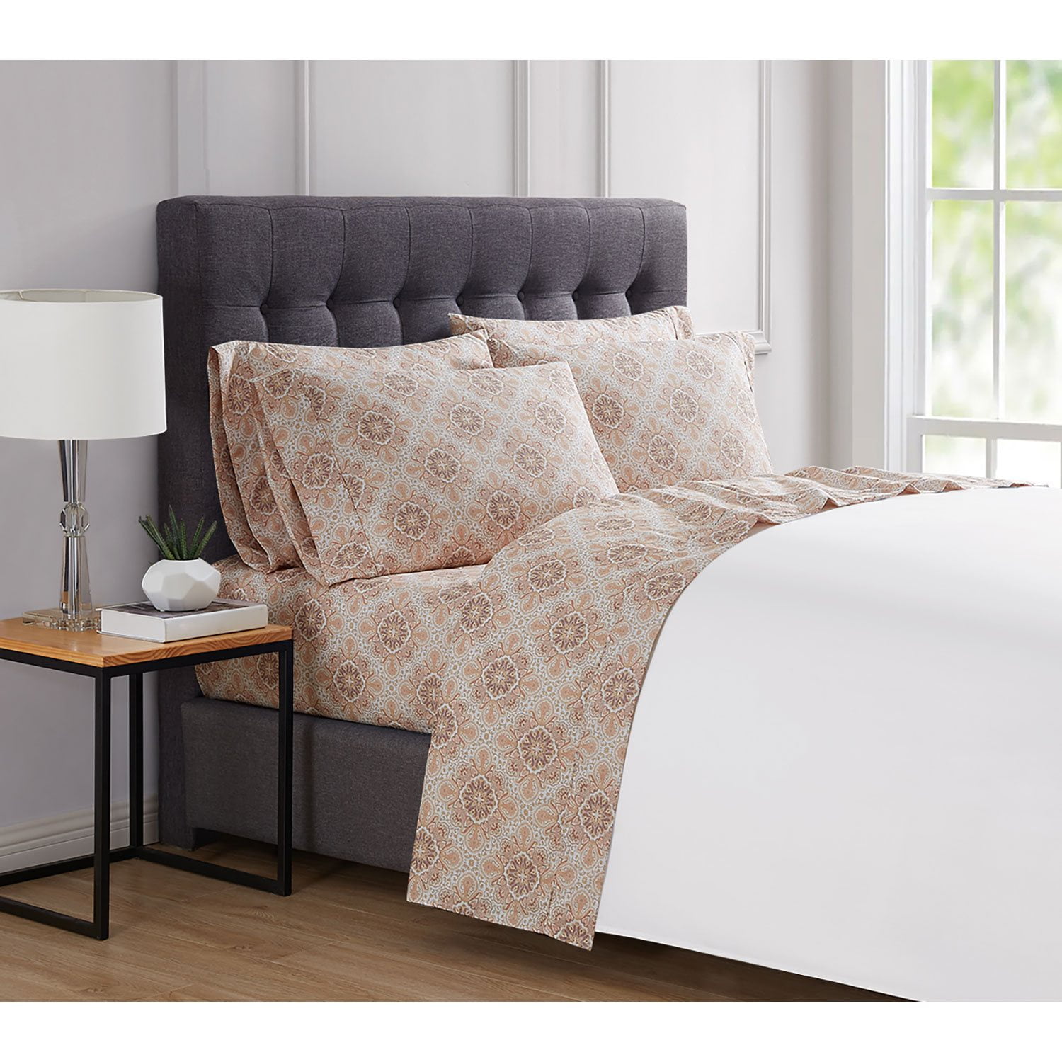 London Fog 4-Piece &amp; 6-Piece Luxury Sheet Sets (Assorted Sizes and ...