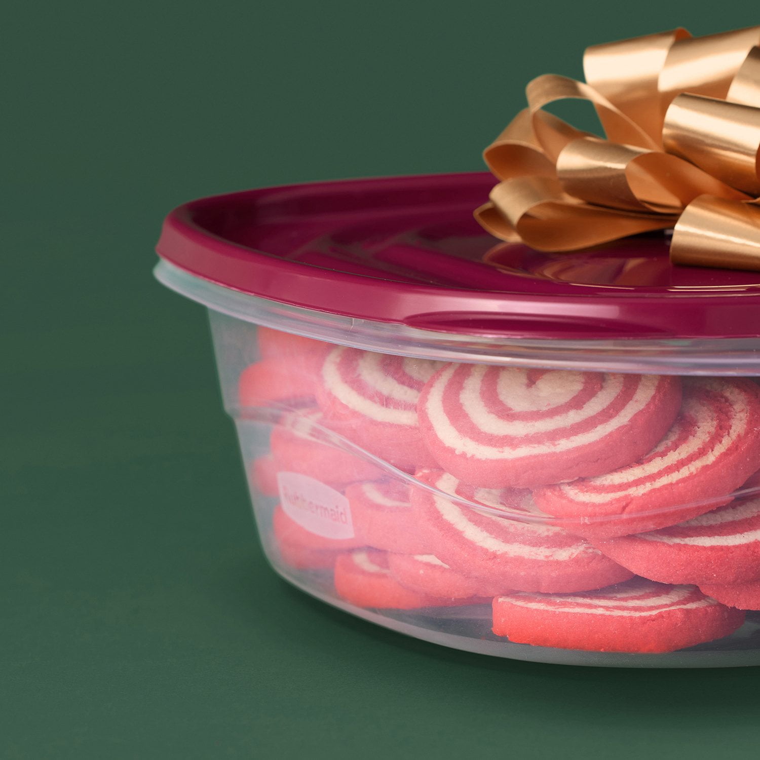 Rubbermaid Takealongs 16-Piece Food Storage and Party Platter Set