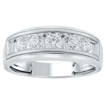 0.96CT. T.W. Round Cut 5-Stone Mens Diamond Band in 14K Gold