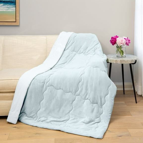HGTV All Seasons Cooling Throw Blanket 60"x70"