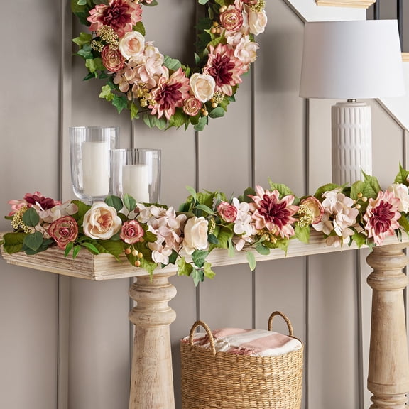 Member’s Mark 6' Spring Floral Garland