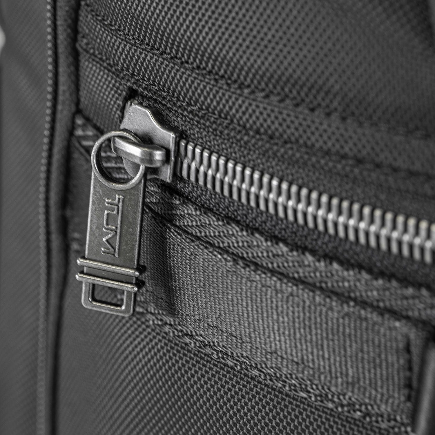 Tumi Alpha Bravo Fleet Day Duffel - Samsclub.com