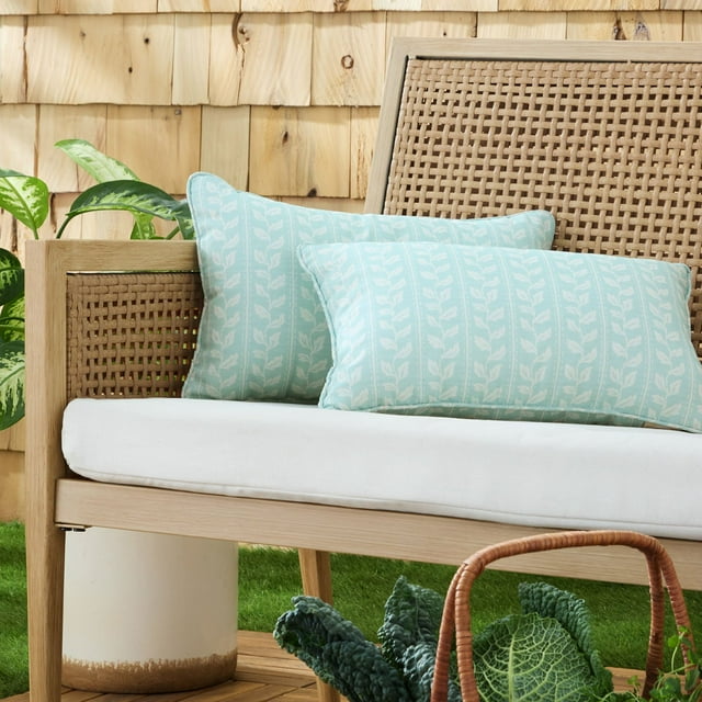 Martha Stewart Vineyard Vines Indoor/Outdoor Decorative Pillow, Set of 2, Choose Size