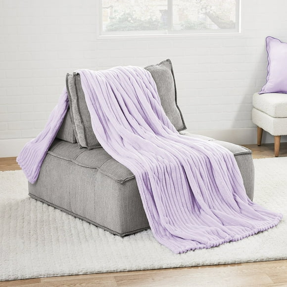 Member's Mark Oversized Plush Blanket, 78" x 92"