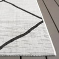 thumbnail image 3 of Safavieh Resort Indoor/Outdoor Rug Collection, 5' x 8', 3 of 7
