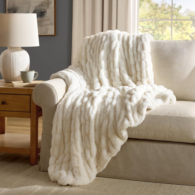 Member's Mark Ruched Faux Fur Throw, 60" x 70"