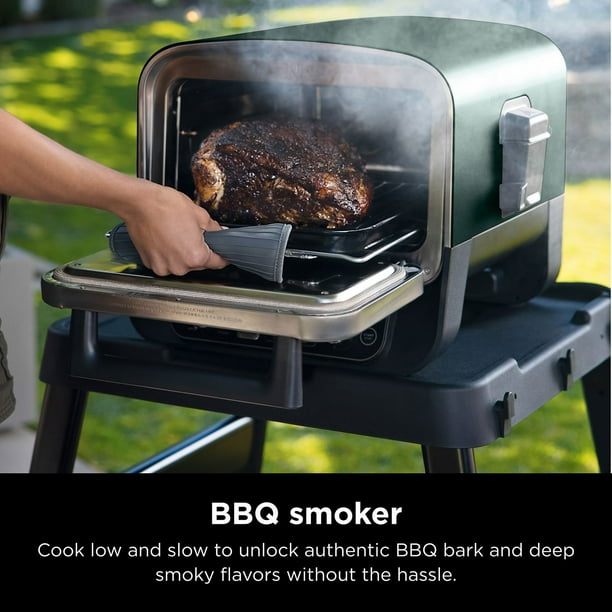 Ninja Woodfire 8-in-1 Outdoor Pizza Oven & Smoker with Woodfire