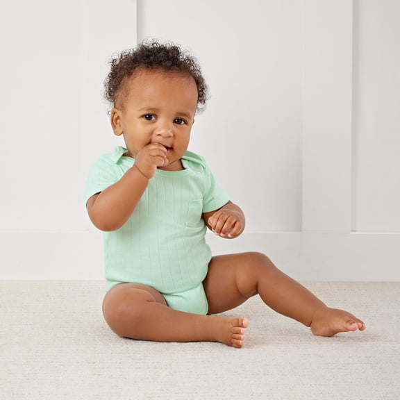 Member's Mark Baby 4-Pack Bodysuits