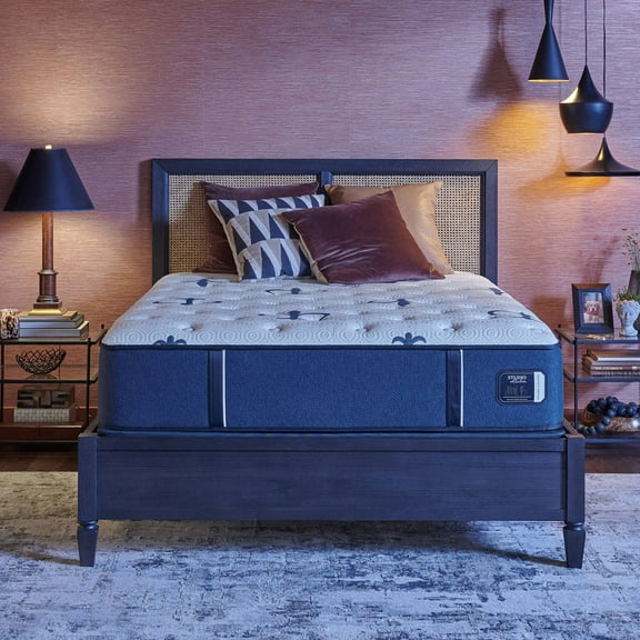 Stearns & Foster Studio Medium Tight Top Mattress Set