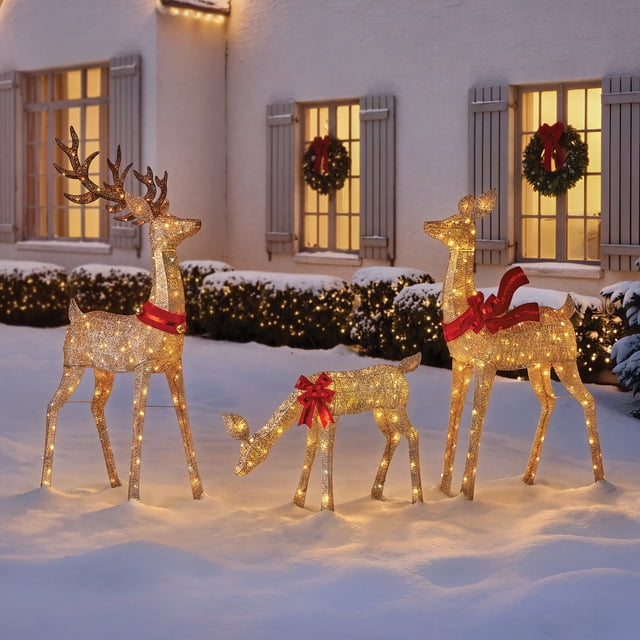 Member's Mark Pre-Lit Animated Deer Family, Set of 3