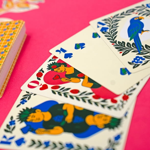 3-in-1 Floating Game Mat: Mahjong, Rummi Cube, and Waterproof Cards