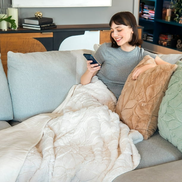 HGTV Triple Layer Jacquard Autumn Bliss Throw Blanket 60