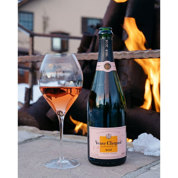 Veuve Clicquot Rose Champagne Wine, 750 ml - Samsclub.com