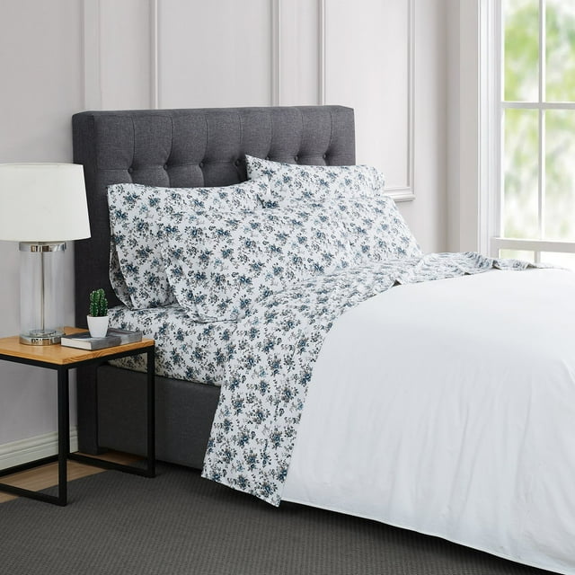 London Fog 4-Piece & 6-Piece Luxury Sheet Sets (Assorted Sizes and Colors)