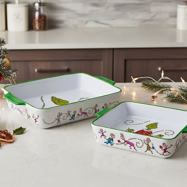 Licensed Peanuts 2-Piece Stoneware Bakeware Set