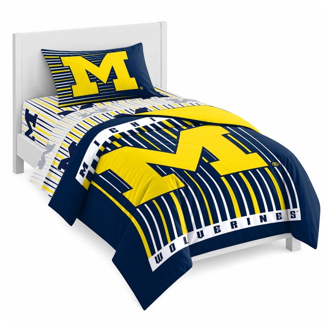 Logo Brands Michigan Wolverines Bed-In-A-Bag Set