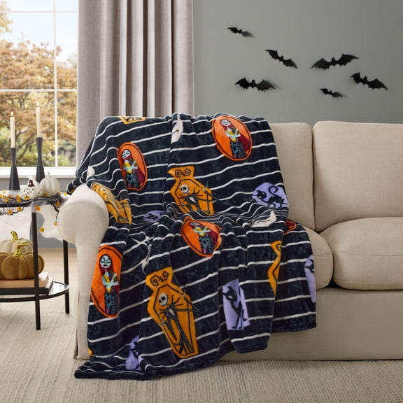 Licensed Characters Adult Halloween Silk Touch Throw Blankets, 60" x 70"