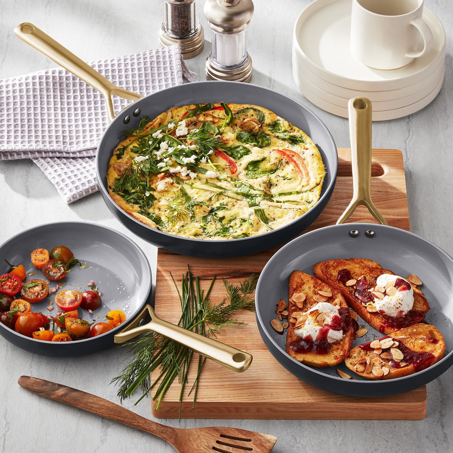 Member's Mark 3-Piece Modern Ceramic Fry Pan Set, Assorted Colors