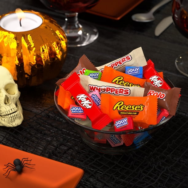 HERSHEY'S Halloween Miniatures Chocolate & Sweets Candy, Variety