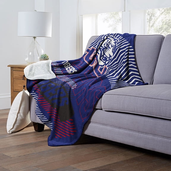 Officially Licensed NCAA Cloud Throw Blanket with Sherpa Back, 60" x 70"