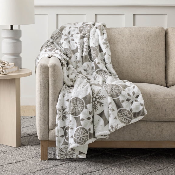 Member's Mark Seasonal Lounge Throw, 60"x70"