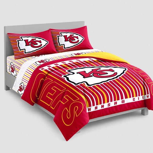 Logo Brands Kansas City Chiefs Full Bed-In-A-Bag Set