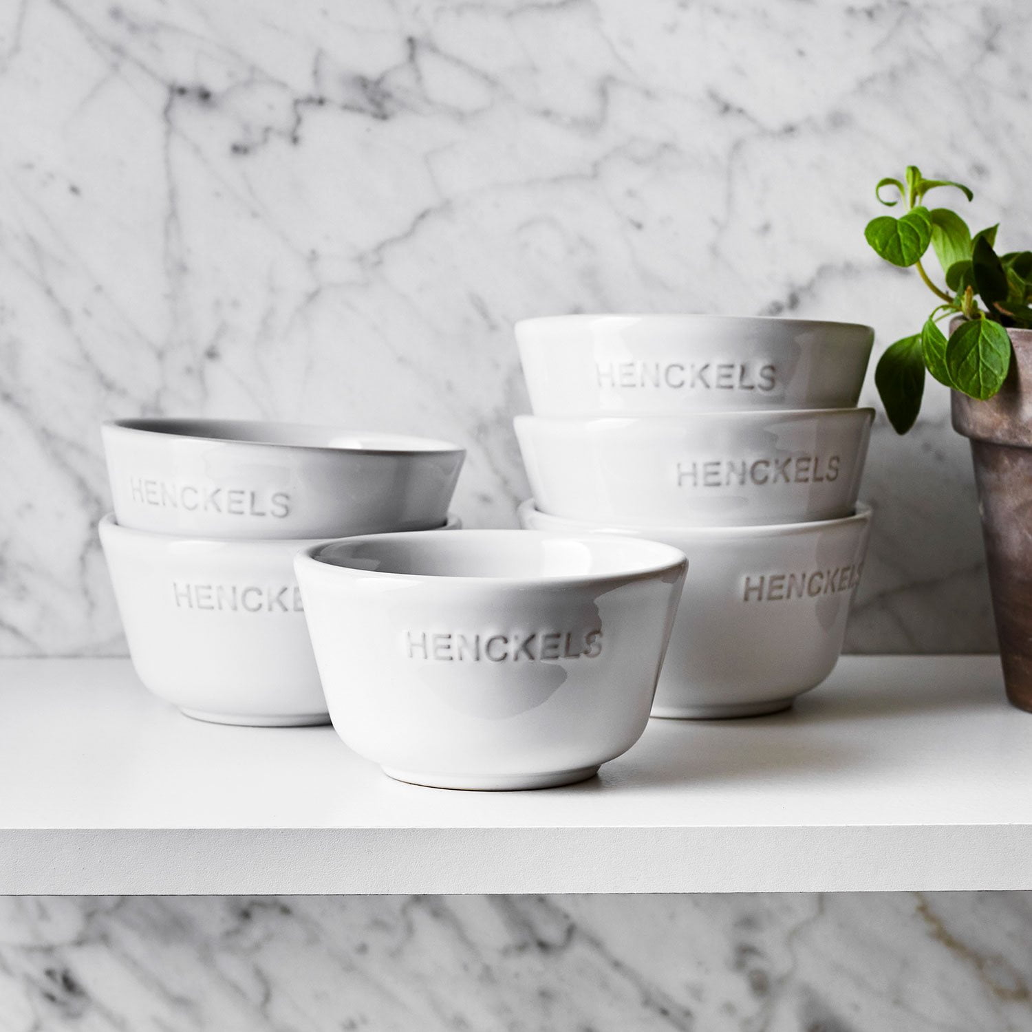 新品HENCKELS ヘンケルス、セラミック 食器セット ホワイト 4fddb639-626f-4177-b078-