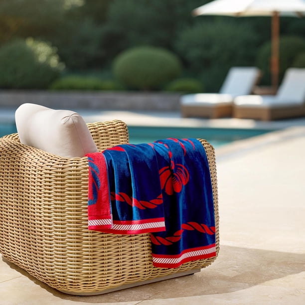 Member's Mark Oversized Beach Towel, 40