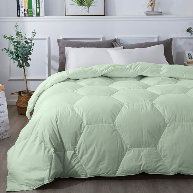 Feather & Loom Honeycomb Down Alternative Comforter, Assorted Sizes