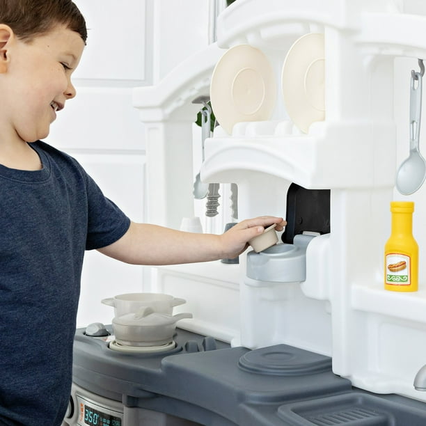 Step2 Fun with Friends Kitchen Playset